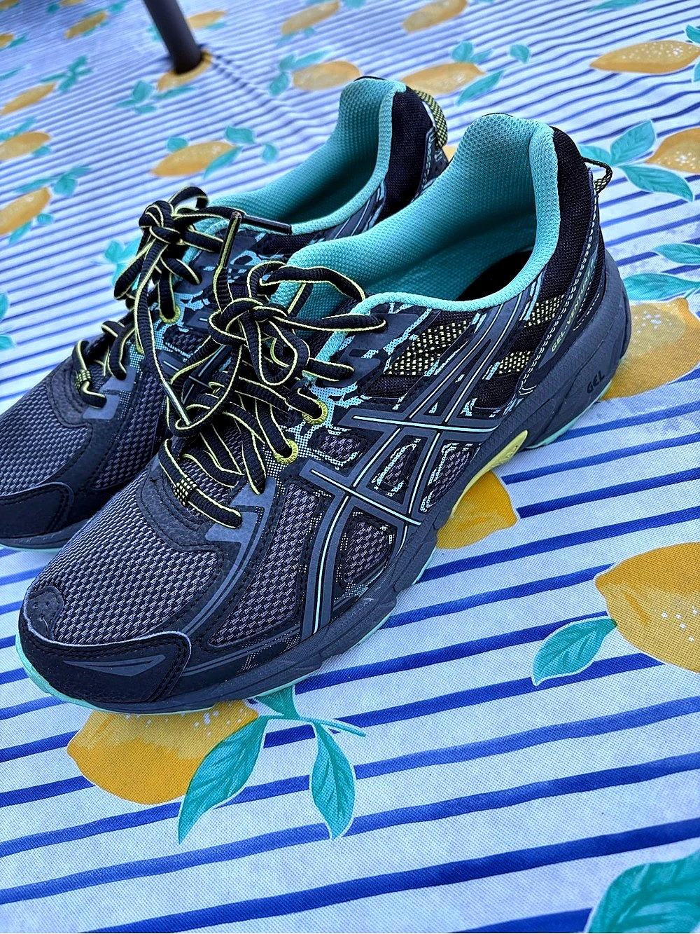 ASICS Gel-Venture 6 Black/Blue/Green Low Top Lace-Up Men’s Running Shoes 10